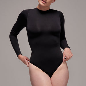 Body segunda piel manga larga frente
